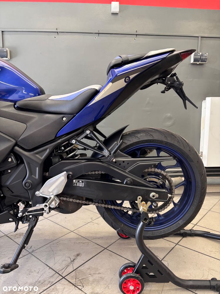 Yamaha R3 - 23