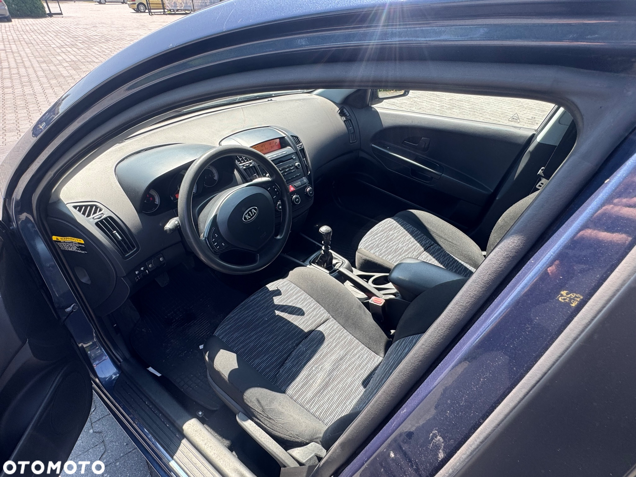 Kia Ceed Cee'd 2.0 crdi Comfort + - 25