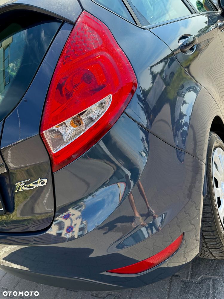Ford Fiesta 1.25 Champions Edition - 15