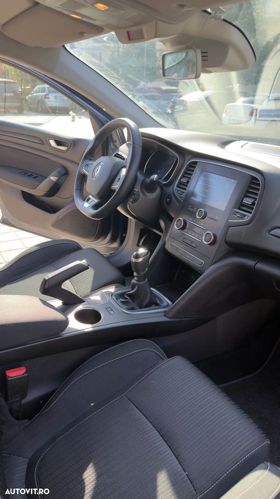 Renault Megane - 10