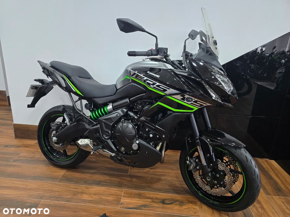 Kawasaki Versys 650 - 35