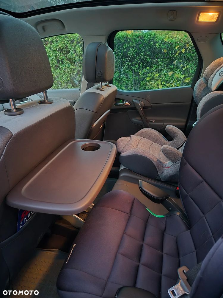 Opel Meriva - 17