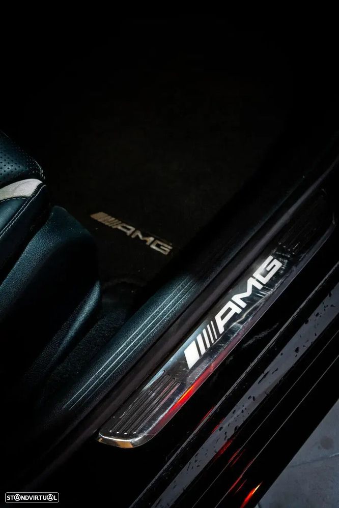 Mercedes-Benz C 63 AMG S - 7