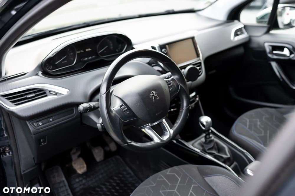 Peugeot 2008 - 6