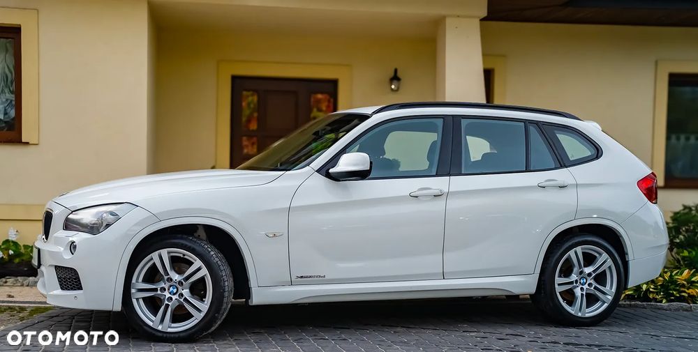 BMW X1 xDrive20d - 12