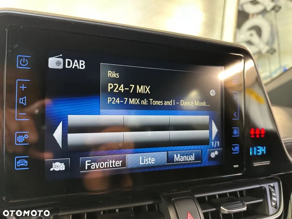Toyota C-HR 1.8 Hybrid Executive - 11