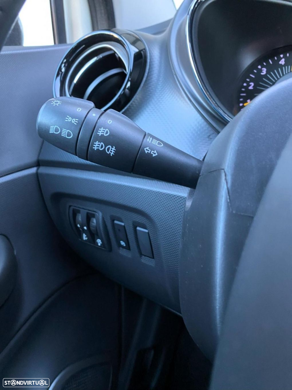 Renault Captur 1.5 dCi Exclusive - 14