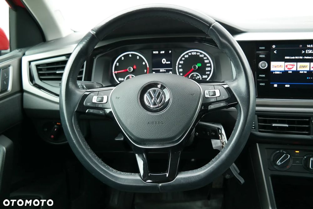 Volkswagen Polo 1.0 TSI Comfortline DSG - 16