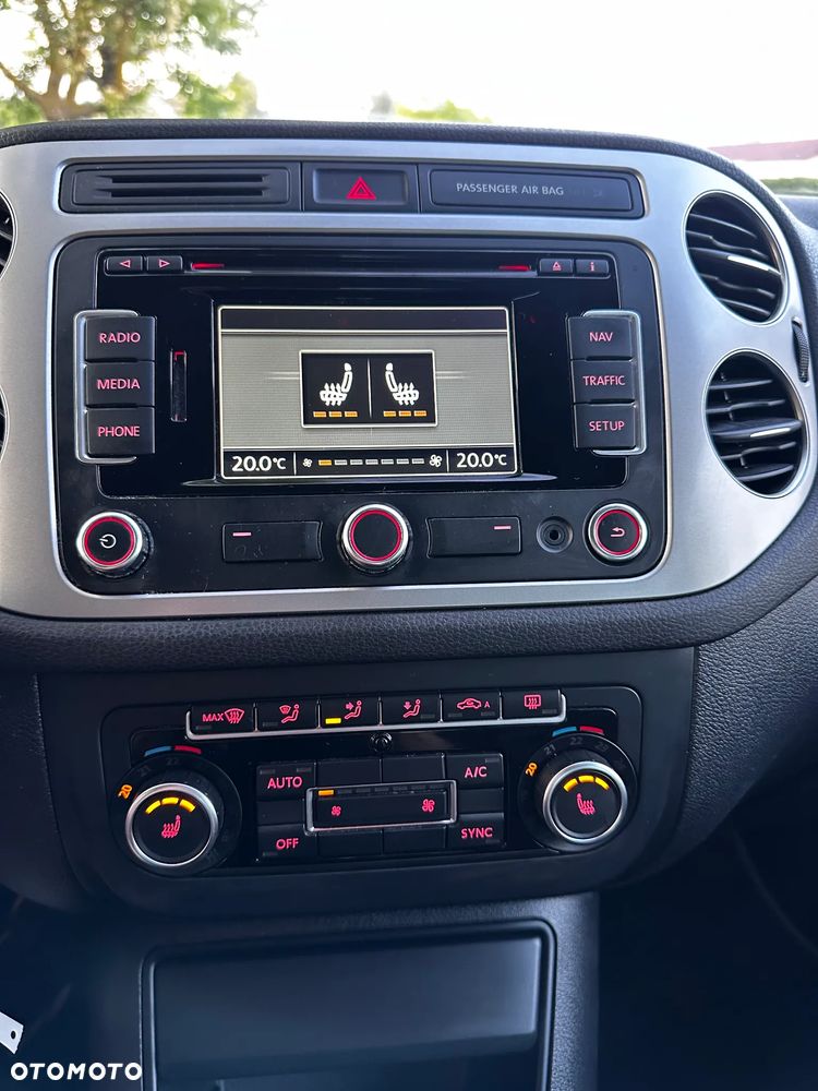Volkswagen Tiguan 2.0 TDI DPF BlueMotion Technology Cup Sport & Style - 18