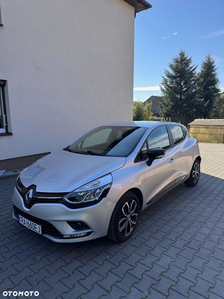 Renault Clio - 2
