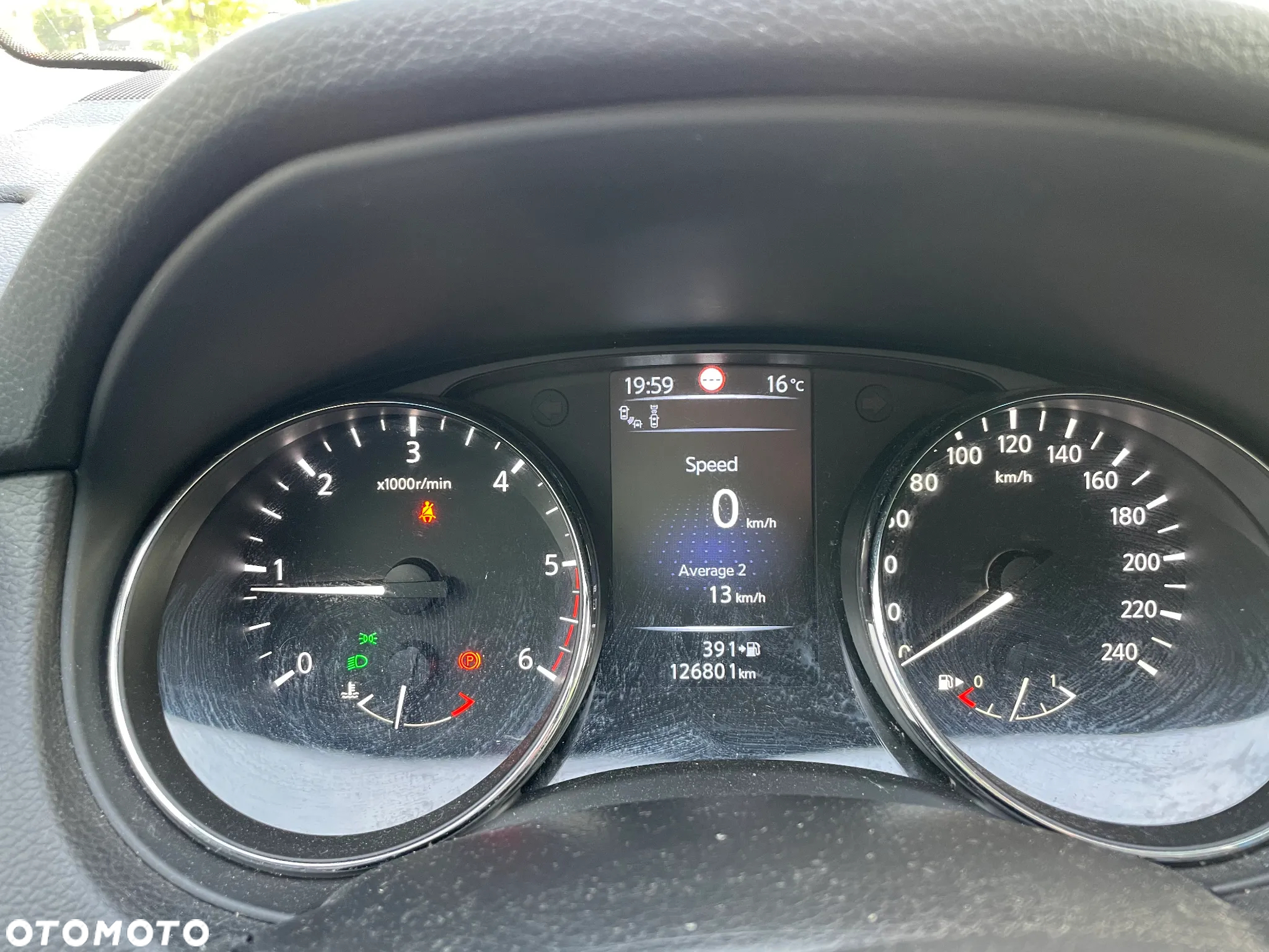 Nissan Qashqai 1.5 dCi Tekna - 21