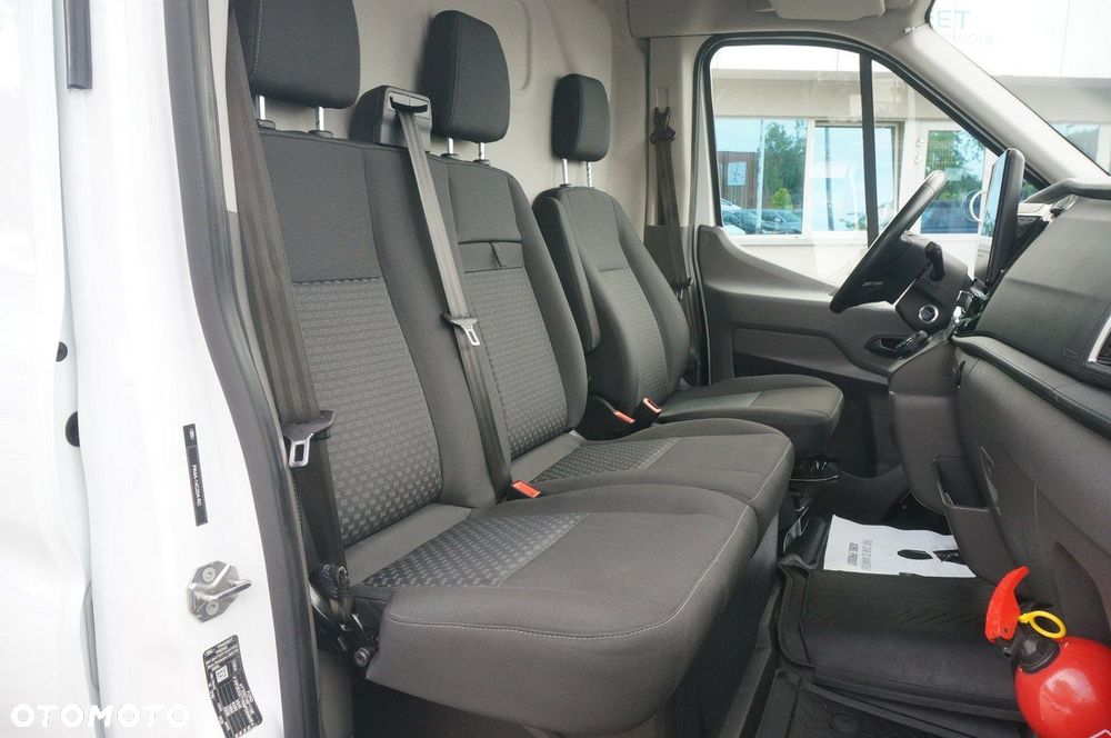 Ford Transit - 20