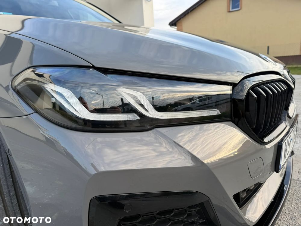 BMW Seria 5 520d xDrive mHEV M Sport sport - 9