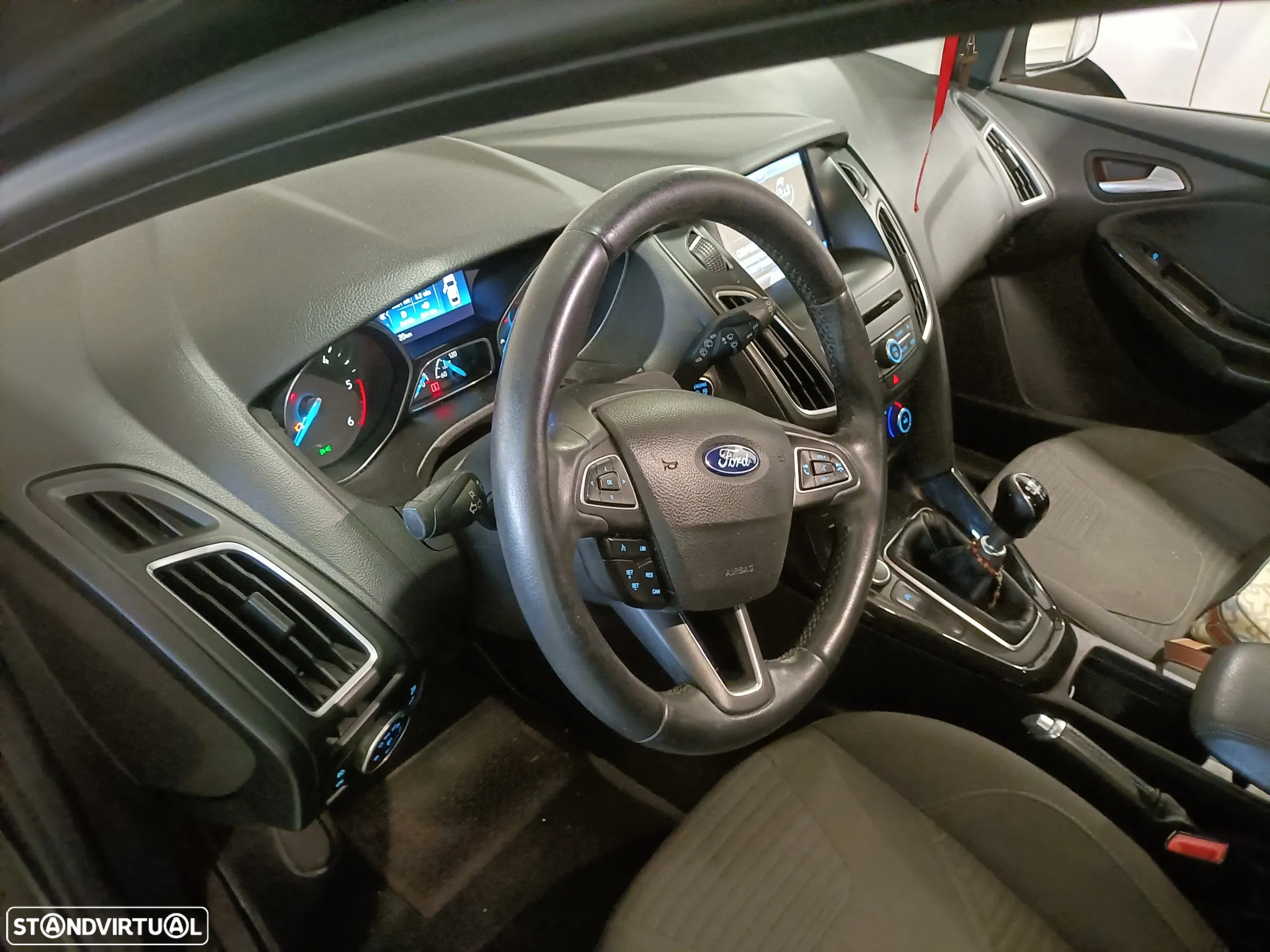 Ford Focus SW 1.5 TDCi Titanium - 3