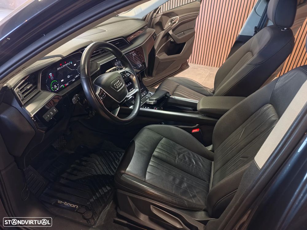Audi e-tron 55 quattro - 37