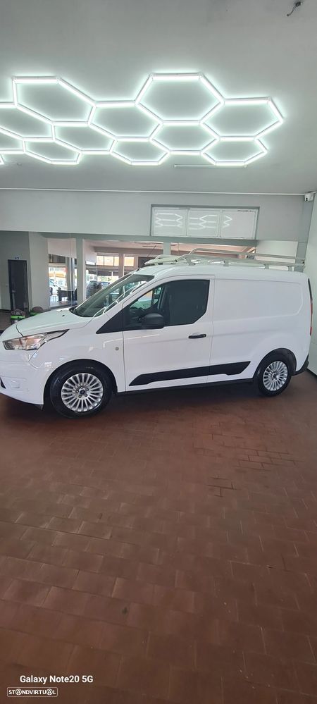 Ford Transit Connect - 10