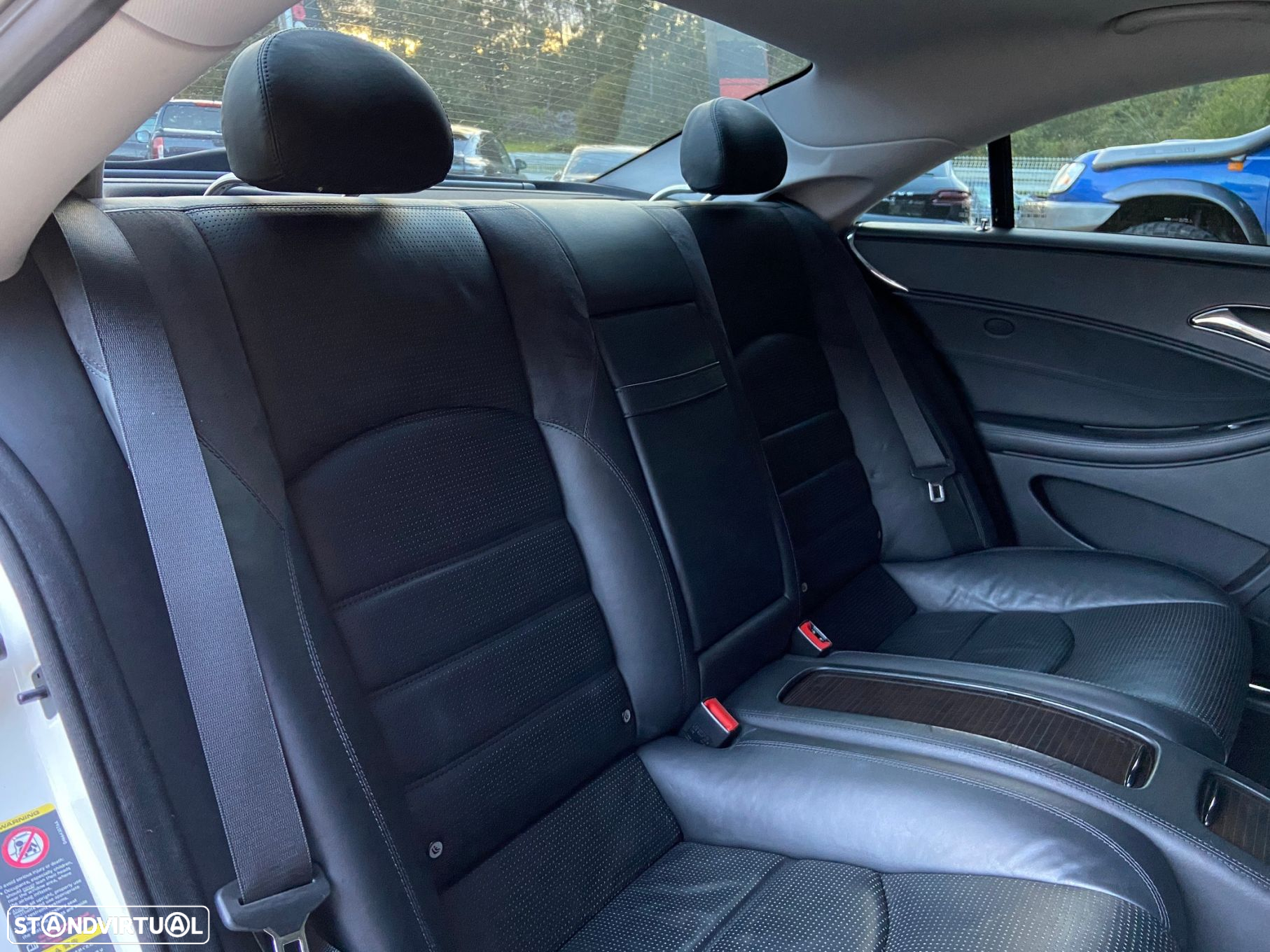 Mercedes-Benz CLS 63 AMG 7G-TRONIC - 36