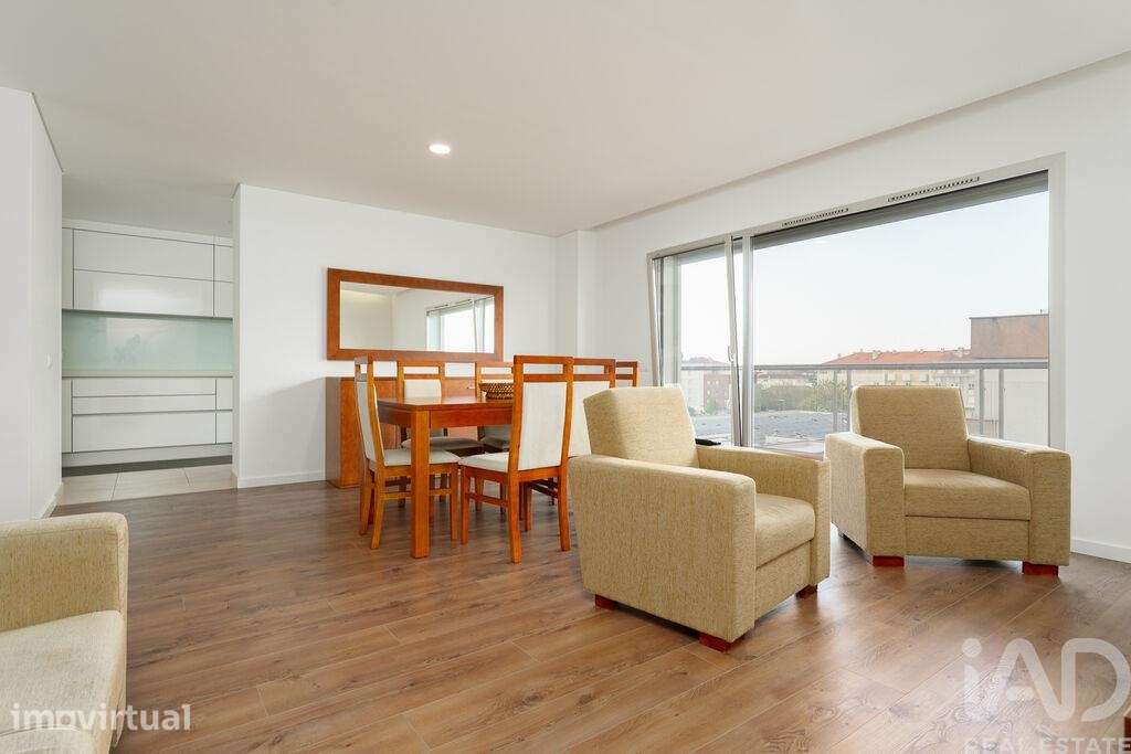 Apartamento T3 em Fátima de 122,5 m2 - Grande imagem: 2/27