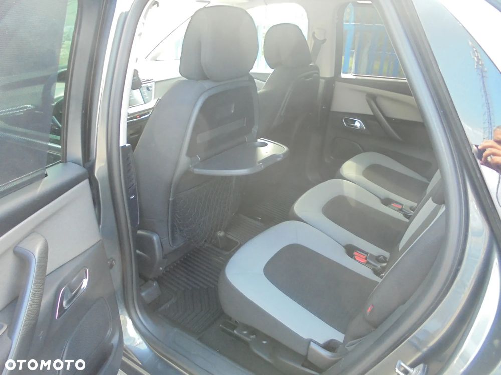 Citroën C4 Picasso e-HDi 115 Exclusive - 10