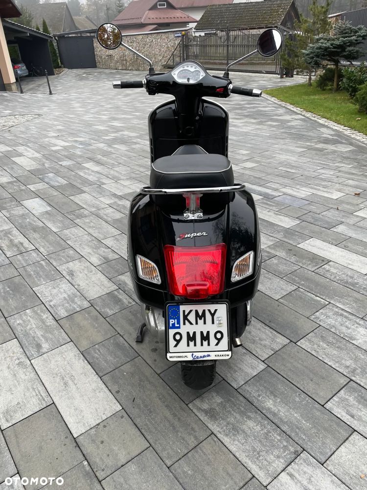 Vespa GTS - 3