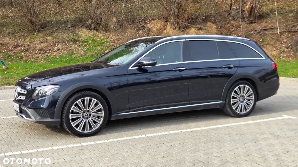 Mercedes-Benz Klasa E 350 d 4Matic 9G-TRONIC - 2