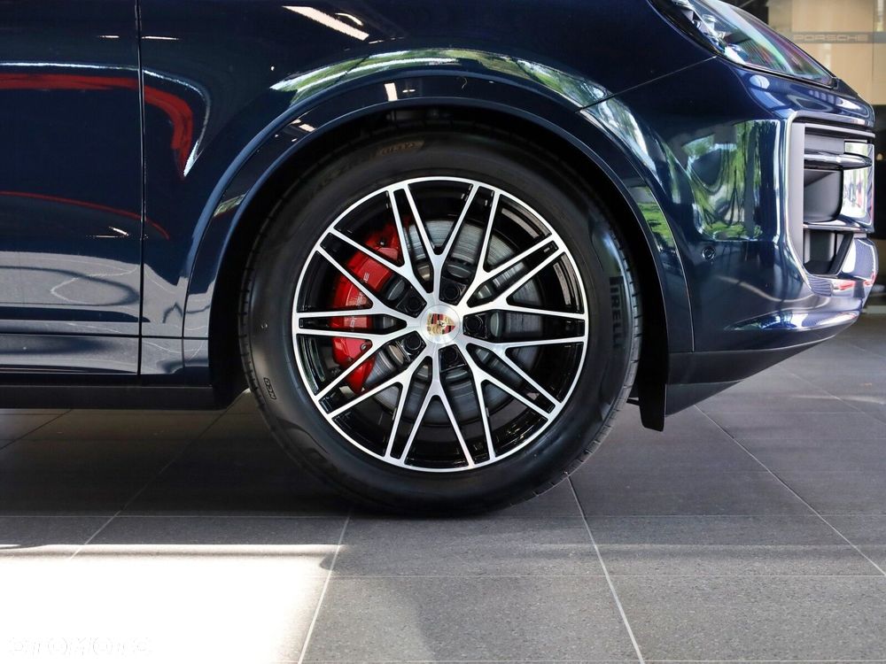 Porsche Cayenne - 26