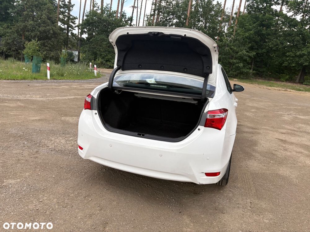 Toyota Corolla 1.4 D-4D Premium - 3