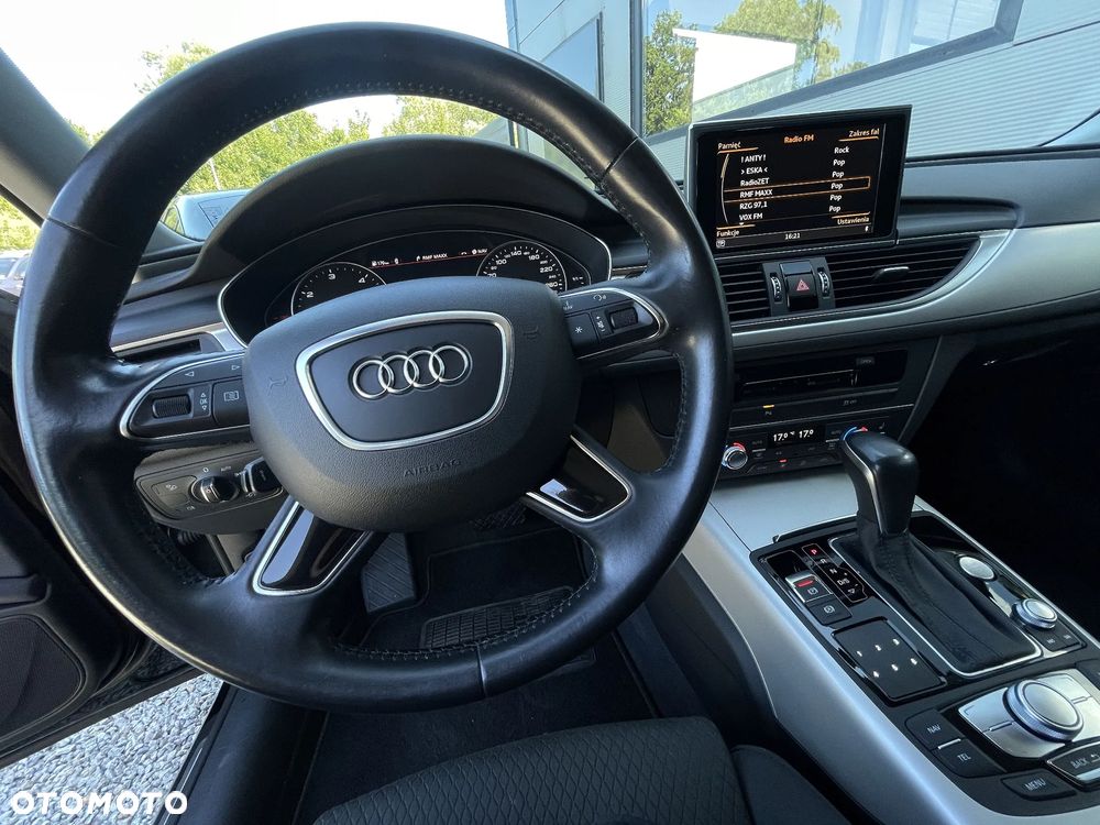 Audi A6 Avant 2.0 TDI Ultra S tronic - 32