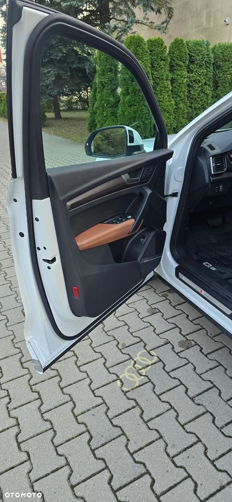 Audi Q5 45 TFSI quattro S tronic S line - 28