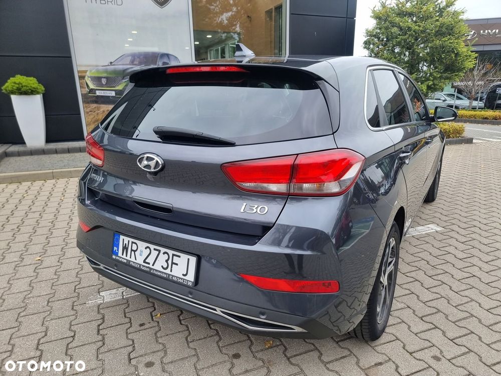 Hyundai i30 1.5 T-GDI 48V Smart - 13