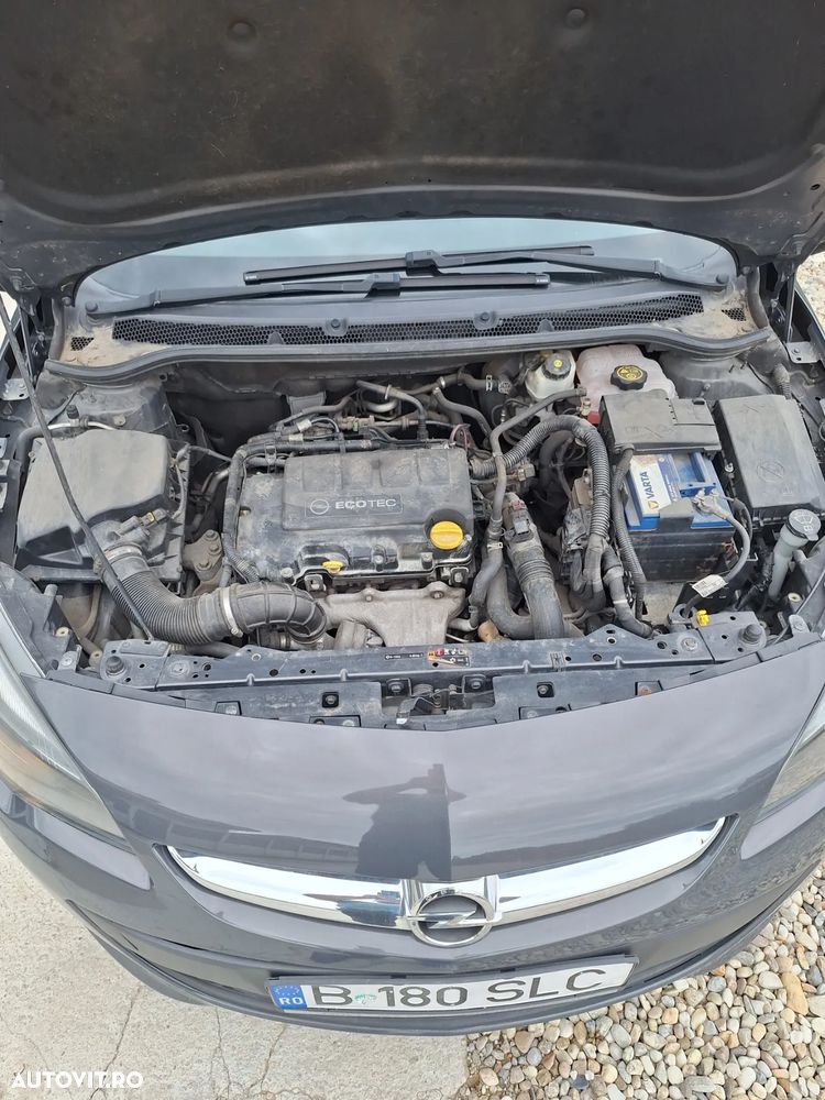 Opel Astra GTC 1.4 Turbo Automatik - 10