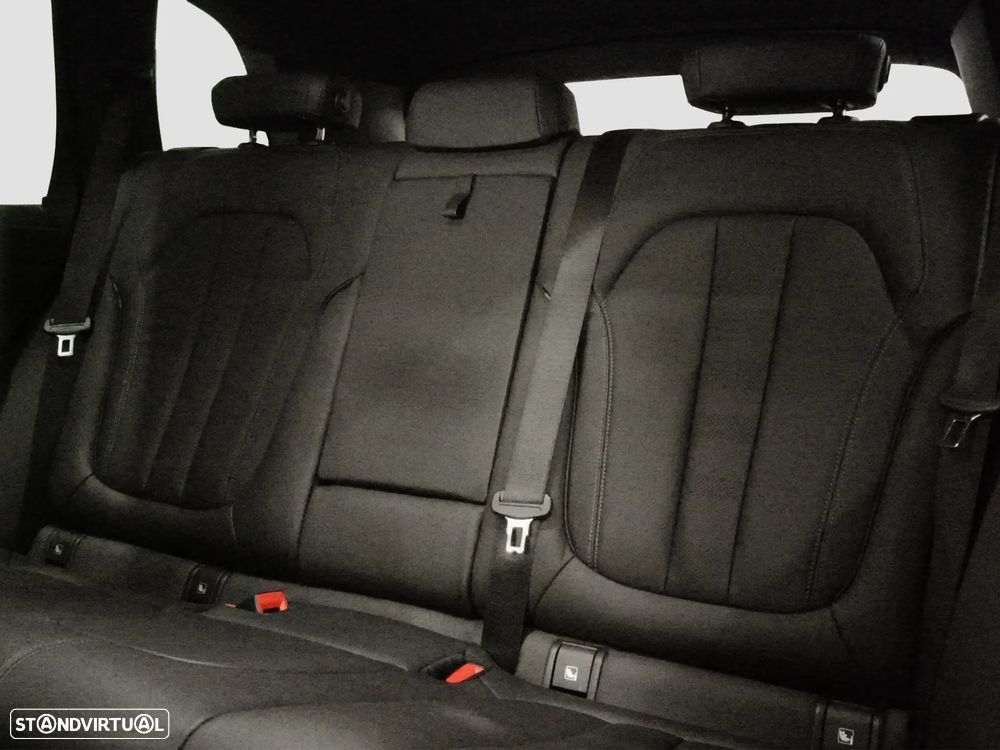 BMW X5 30 d xDrive Pack M - 34