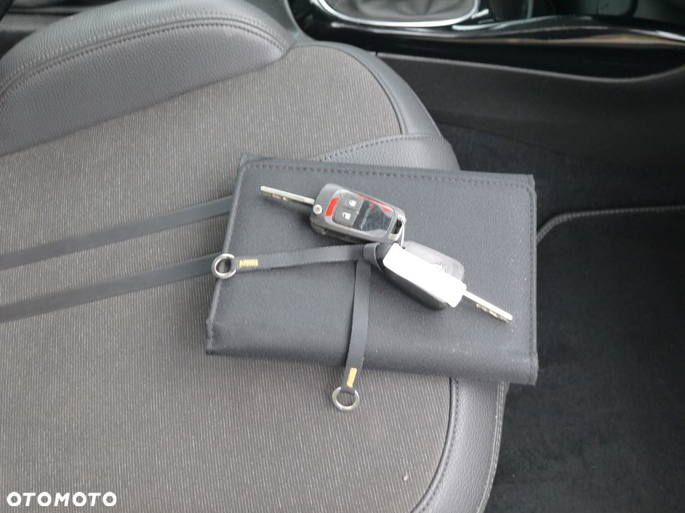 Opel Adam 1.4 Turbo S - 27