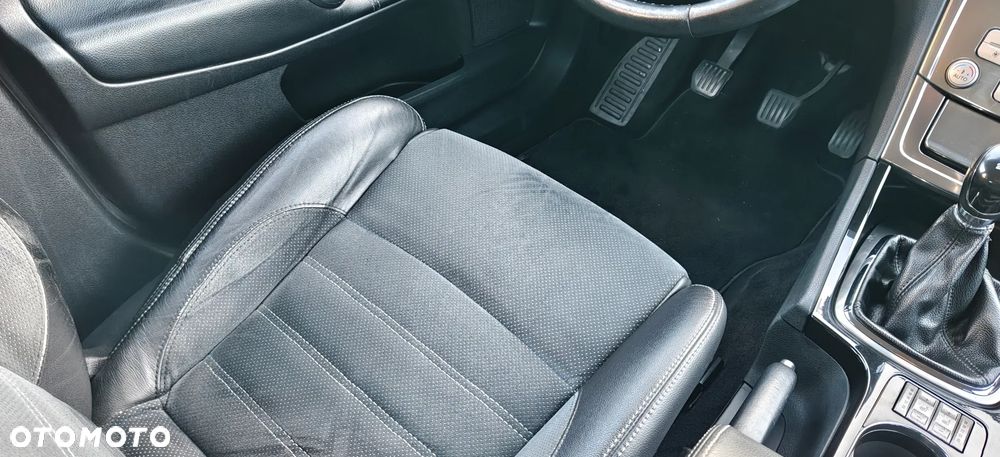 Ford Mondeo 2.0 Platinium X - 34