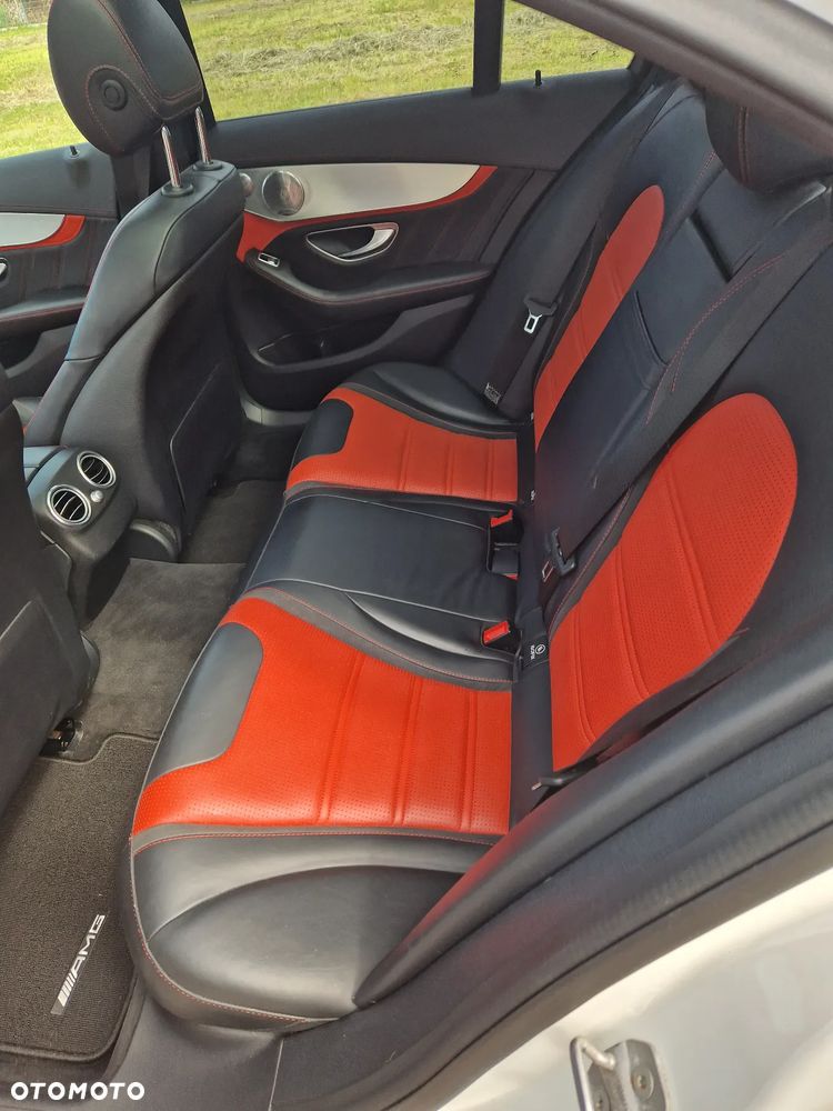 Mercedes-Benz Klasa C AMG 63 S AMG Speedshift MCT 9G - 11