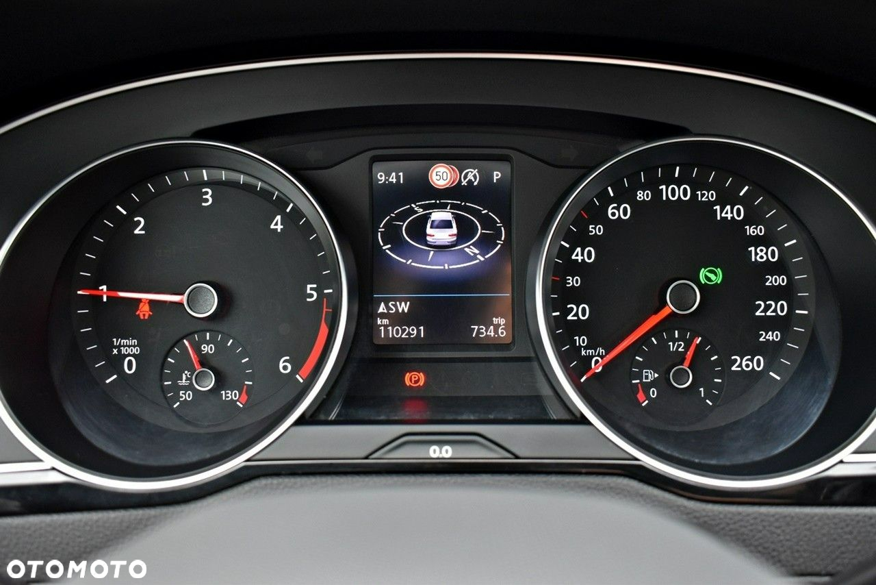 Volkswagen Passat 2.0 TDI EVO Business DSG - 17
