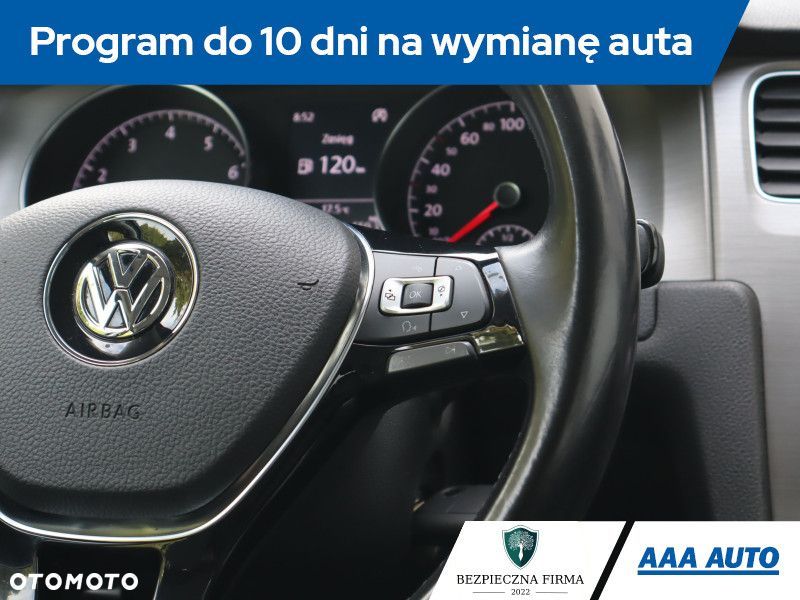 Volkswagen Golf - 19