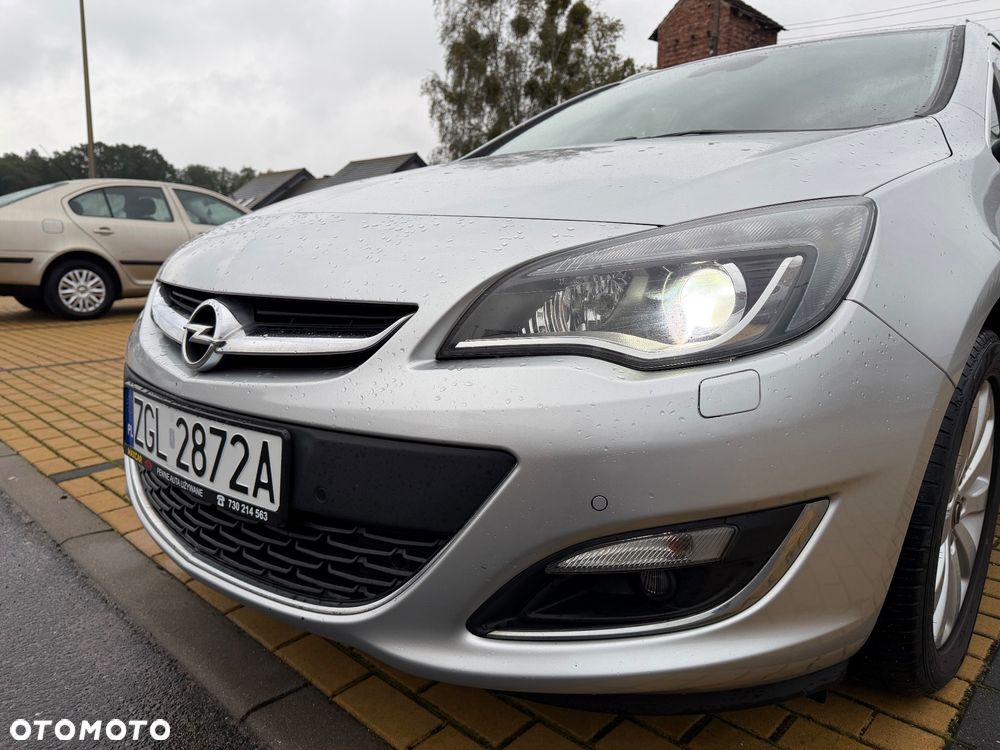 Opel Astra - 11