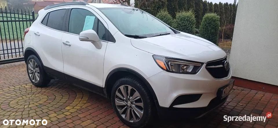 Buick Encore - 1
