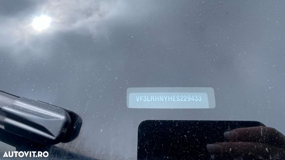 Peugeot 308 1.2 L PureTech Turbo Active - 7