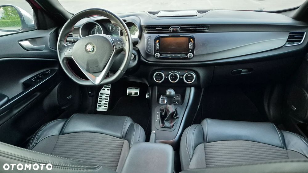 Alfa Romeo Giulietta 1.4 TB MultiAir Exclusive TCT - 10