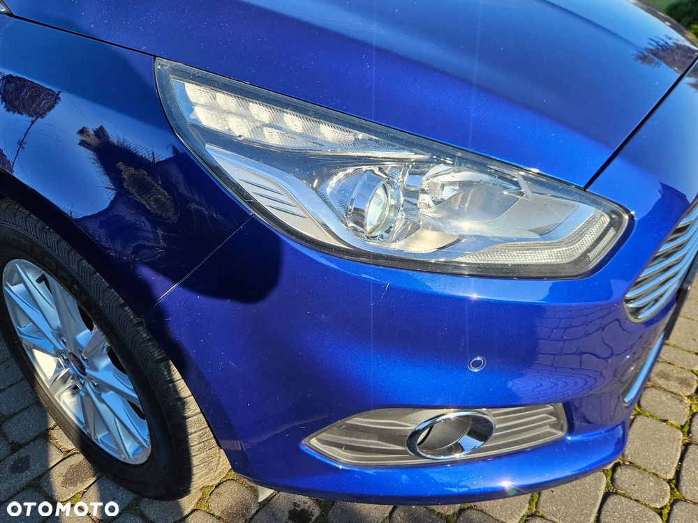 Ford S-Max 2.0 TDCi Titanium PowerShift - 29