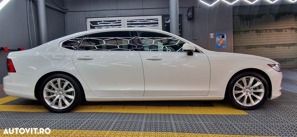 Volvo S90 T6 AWD Geartronic Momentum - 37