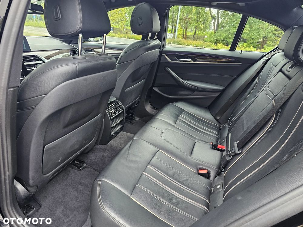BMW Seria 5 530i xDrive Sport Line - 5