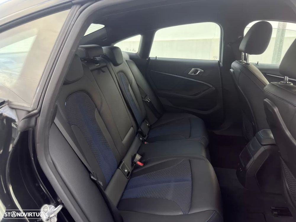 BMW 218 Gran Coupé i Pack Desportivo M - 11