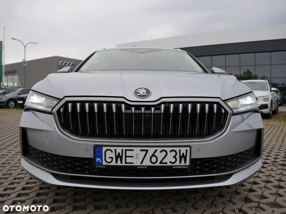 Skoda Superb 2.0 TDI SCR 4x4 L&K DSG - 8