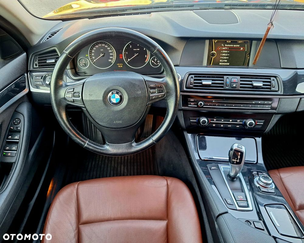 BMW Seria 5 520d - 17