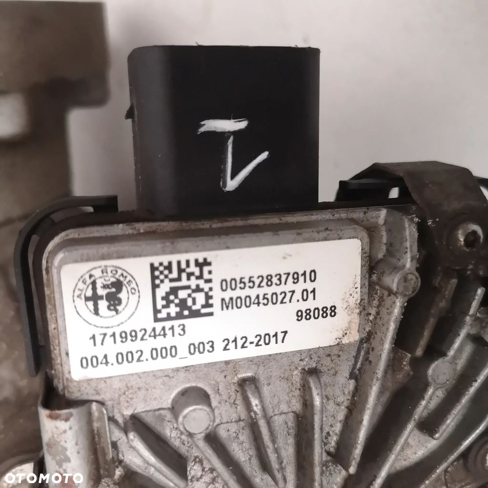 REDUKTOR MOST DYFER ALFA ROMEO STELVIO 2.0 - 6