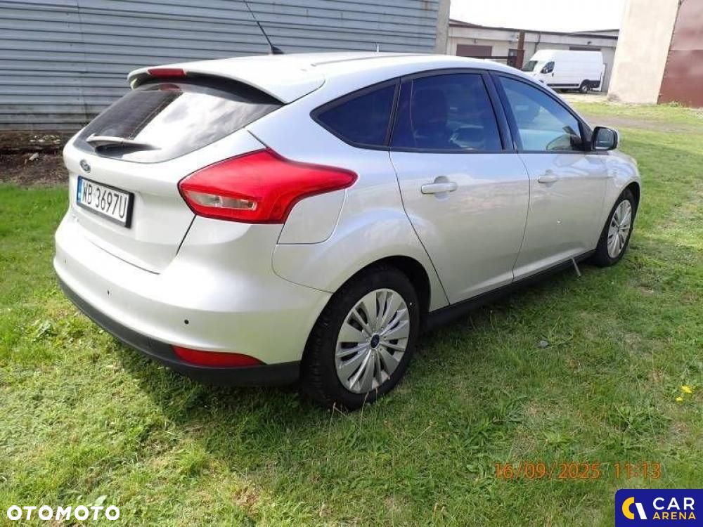 Ford Focus 1.6 Trend - 4