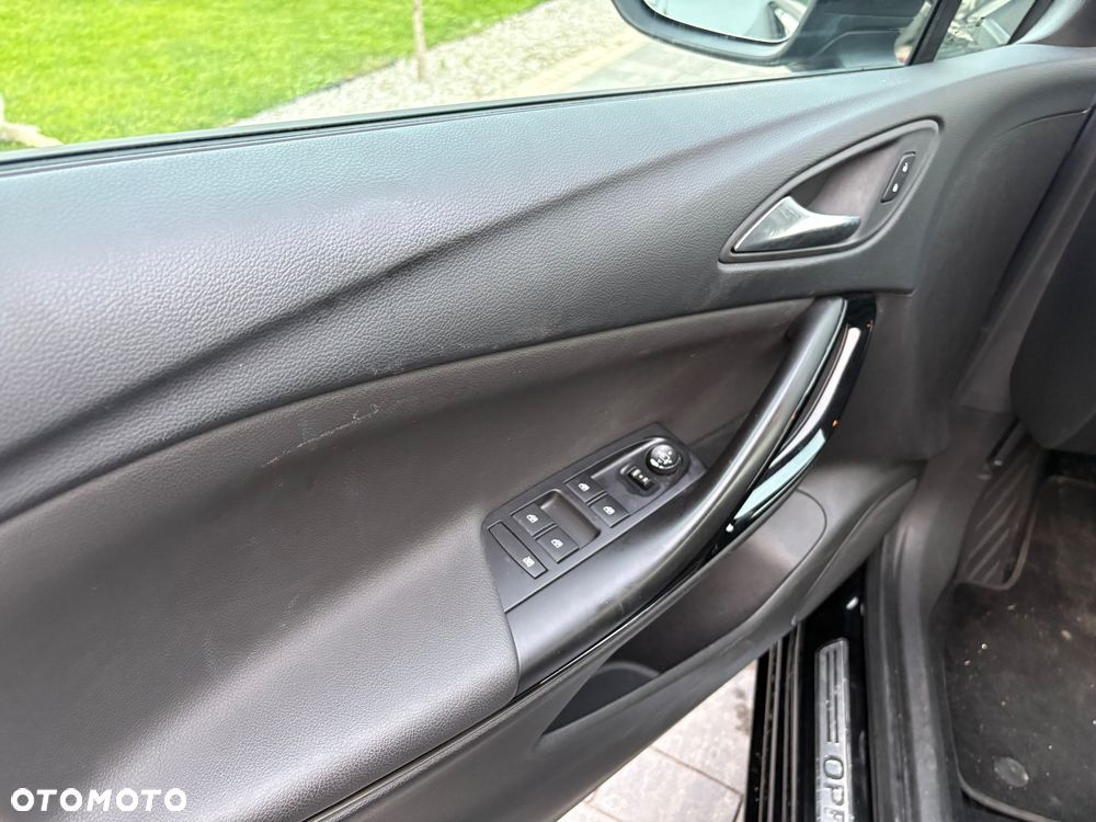 Opel Astra 1.4 Turbo Innovation - 15